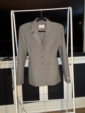 Aritzia Standout Blazer size 2